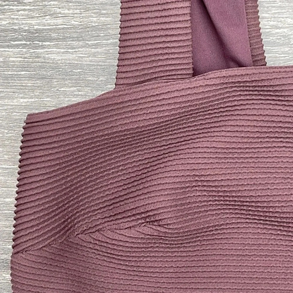 Vitamin A Venus Bikini Top, mauve - Picture 7 of 7